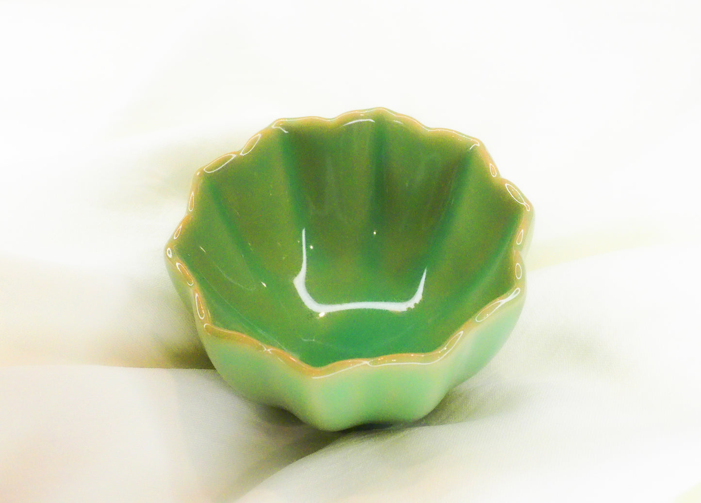 Teacup (flower cup)
