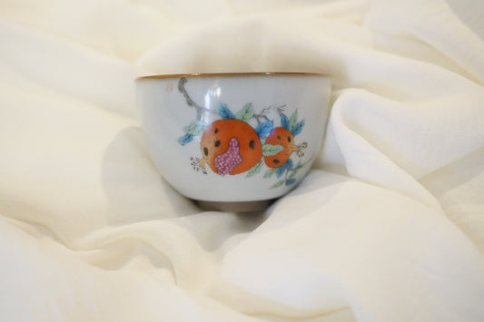Teacup (Ru kiln pomegranate teacup)