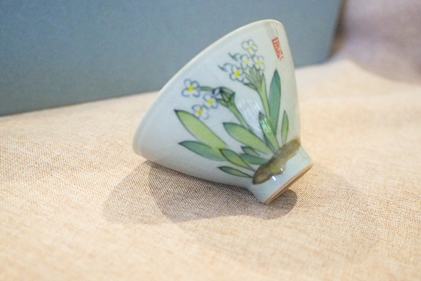 Teacup Set (hat-shaped cup)