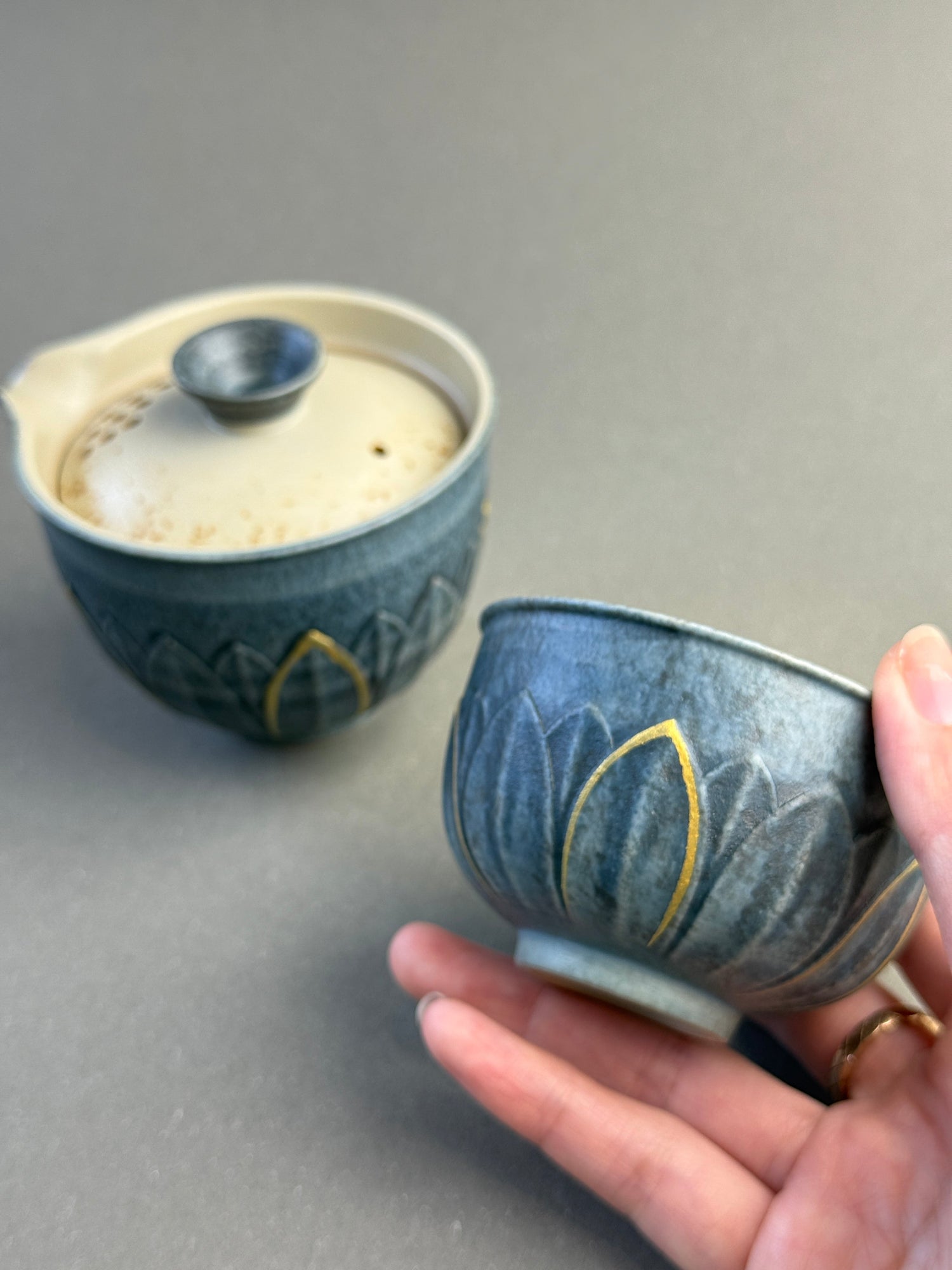 Blue-Grey Relief Lotus Petal Portable Tea Set - Moonlight Friday