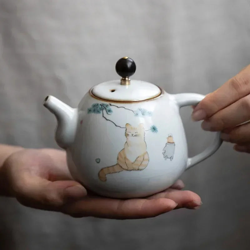 280ml Traditional Ru Kiln Ceramic Teapots Handmade Cute Cat Pattern Kettle Travel Portable Filter Tea Pot Home Tea Set Drinkware