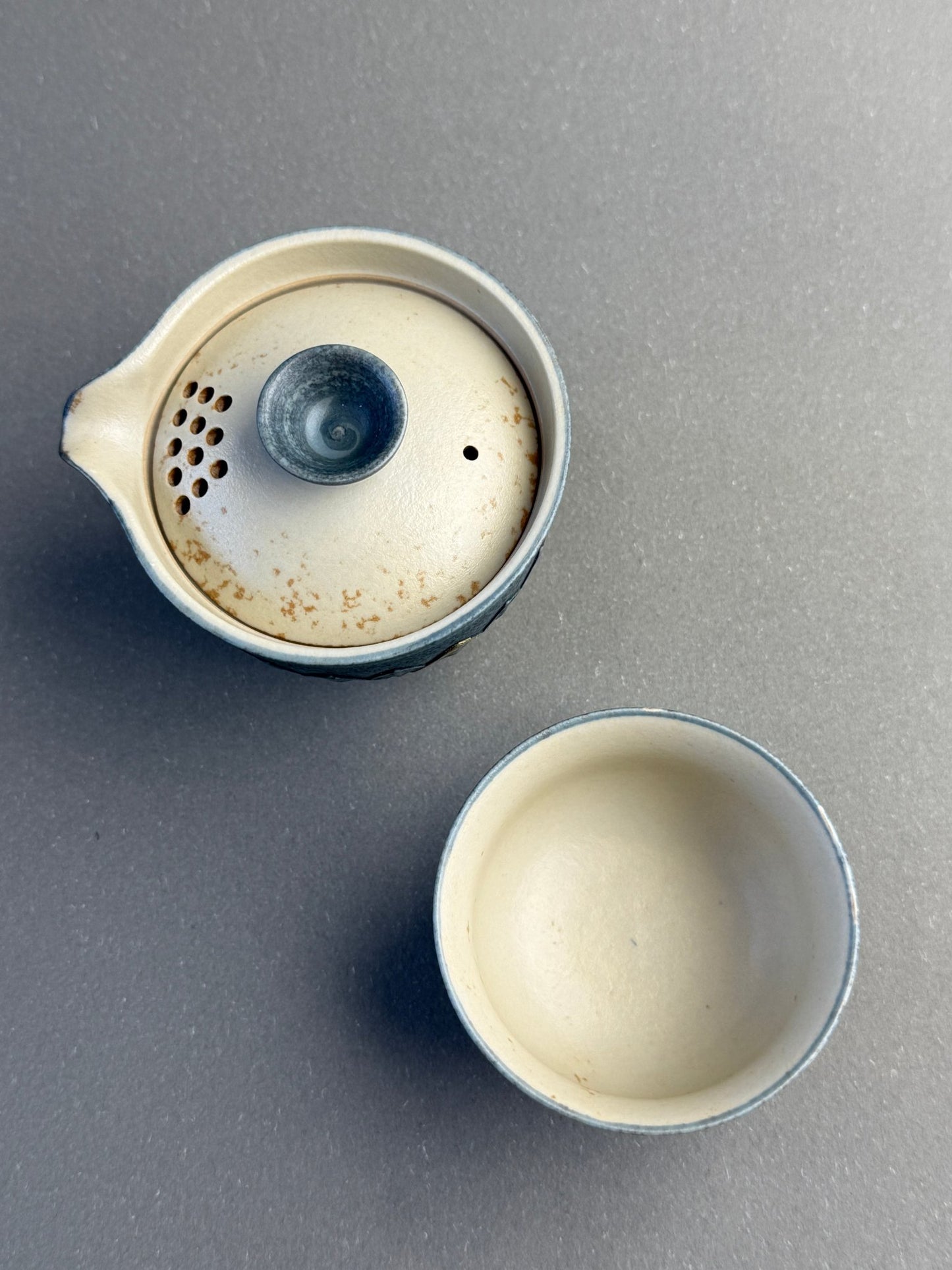Blue - Grey Relief Lotus Petal Portable Tea Set - Moonlight Friday