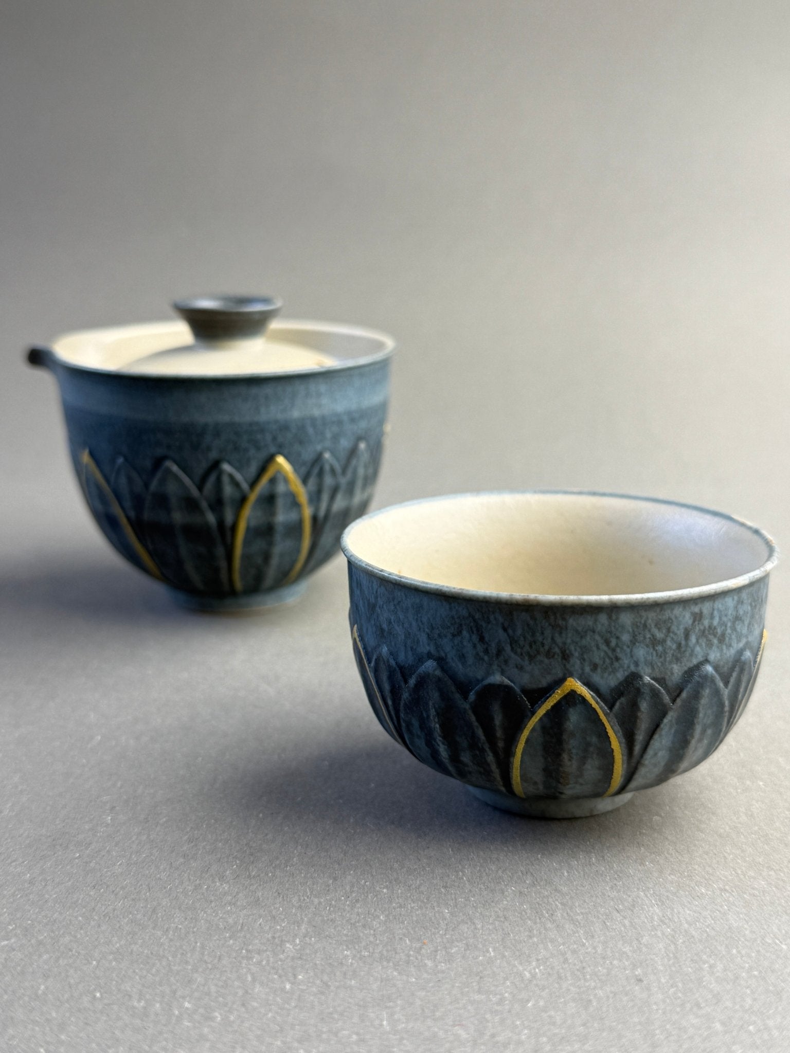 Blue - Grey Relief Lotus Petal Portable Tea Set - Moonlight Friday
