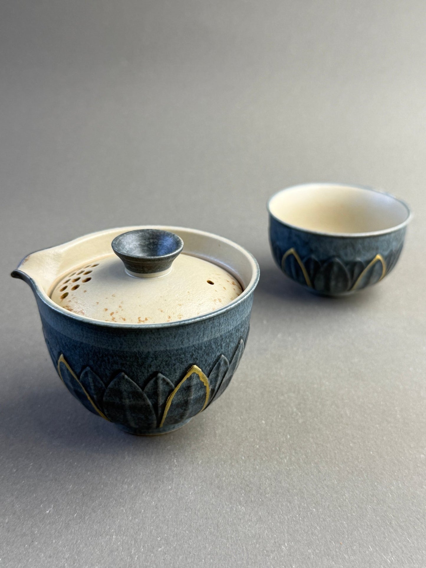 Blue - Grey Relief Lotus Petal Portable Tea Set - Moonlight Friday